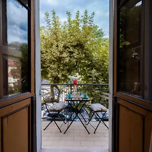 vista-qcterme-avocado-house-1-con-terrazza.it-lombardy.com/